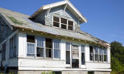 How to Stage a Fixer-Upper Home for Sale
